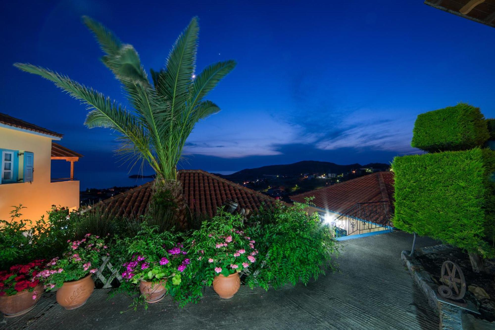 Hotel Dina - Ξενοδοχείο Ντινα Plati  Exteriör bild